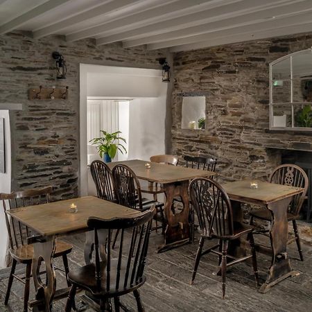 The Olde Malthouse Inn Tintagel Extérieur photo