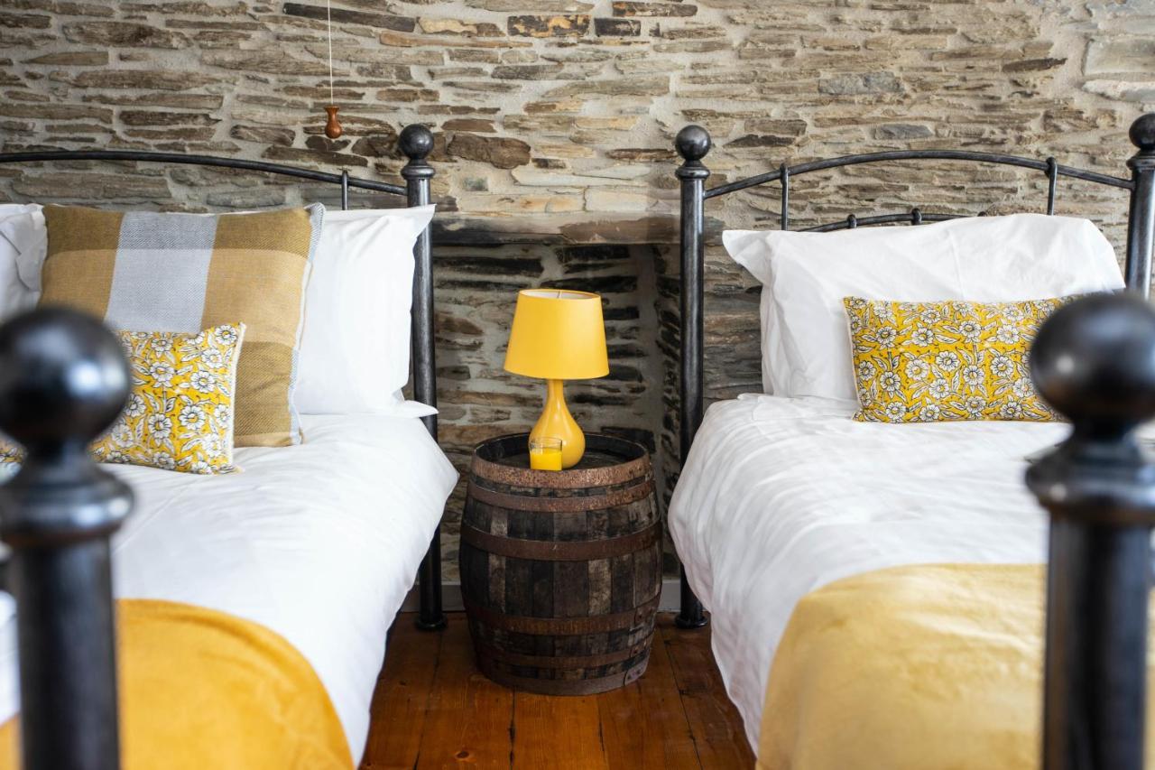 The Olde Malthouse Inn Tintagel Extérieur photo
