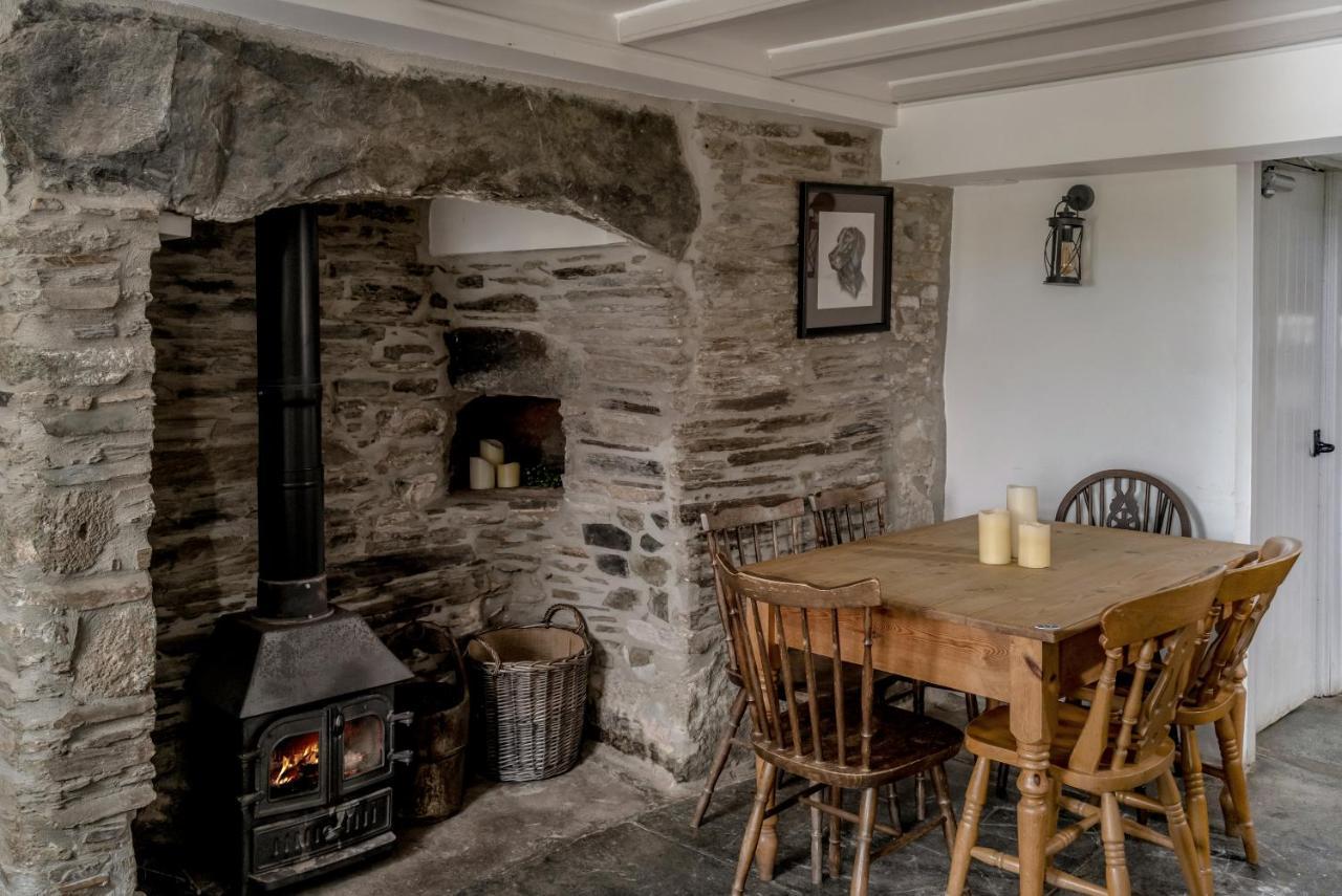 The Olde Malthouse Inn Tintagel Extérieur photo
