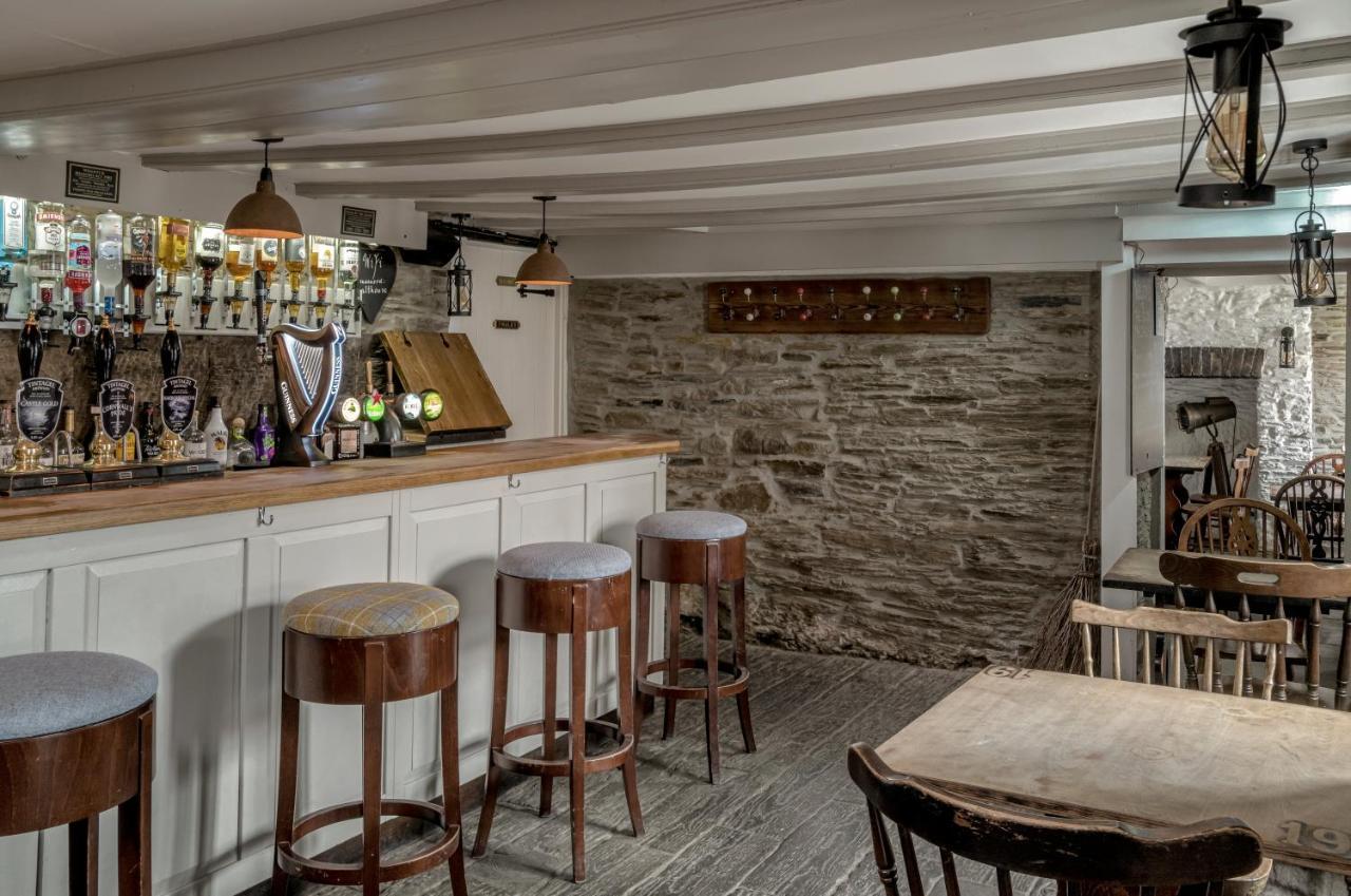 The Olde Malthouse Inn Tintagel Extérieur photo